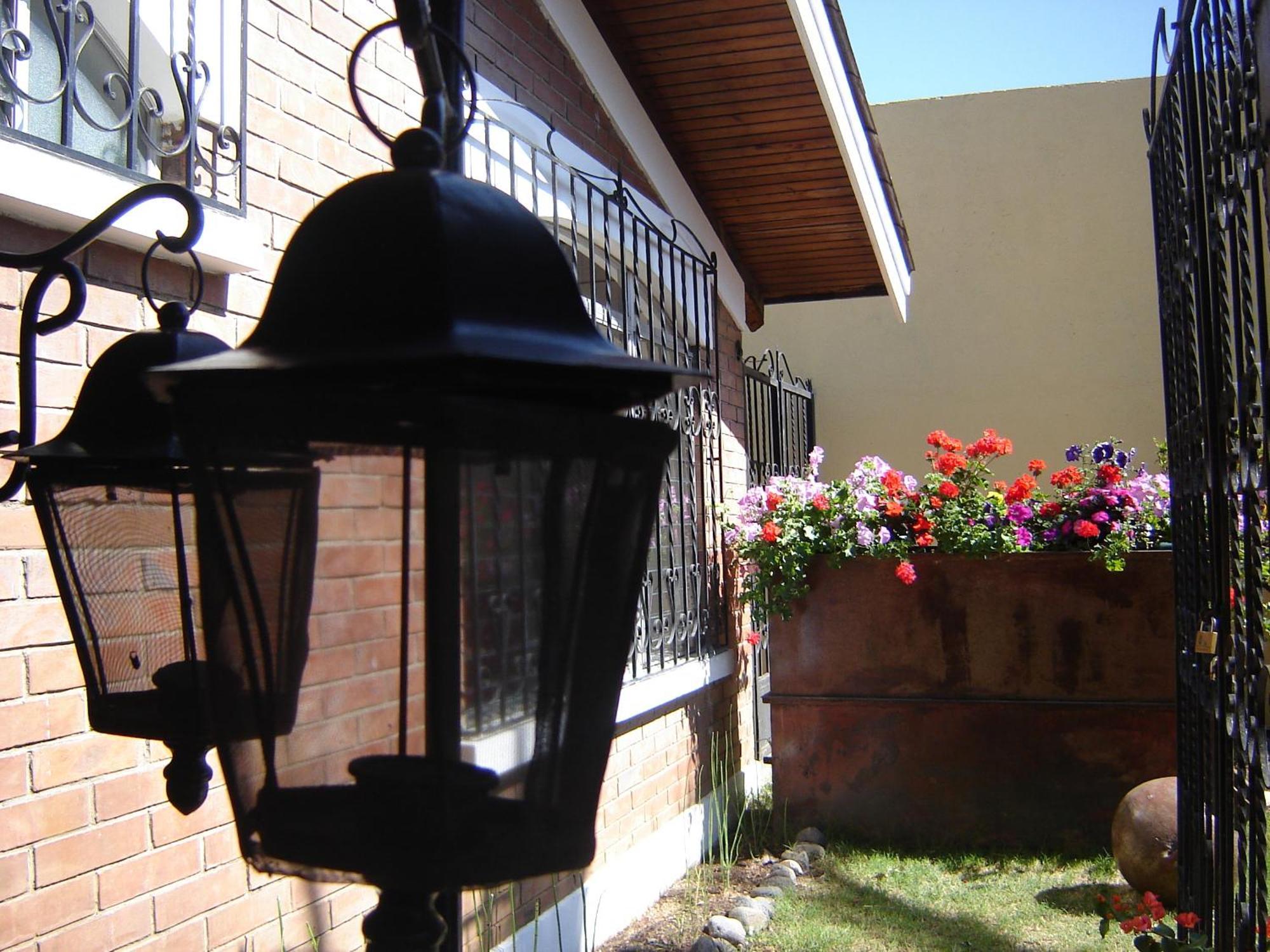 Dai Nonni Hotel Guatemala Exterior foto