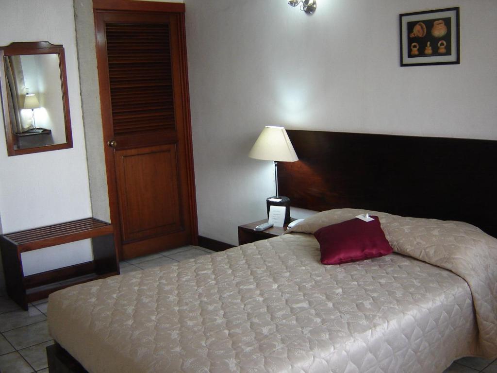 Dai Nonni Hotel Guatemala Habitación foto