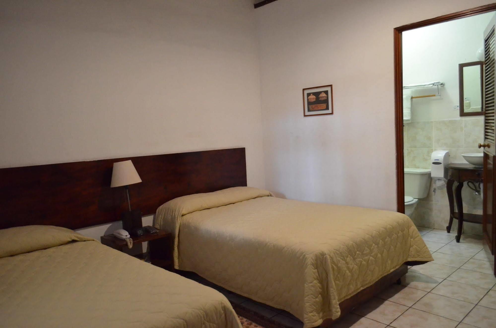 Dai Nonni Hotel Guatemala Exterior foto